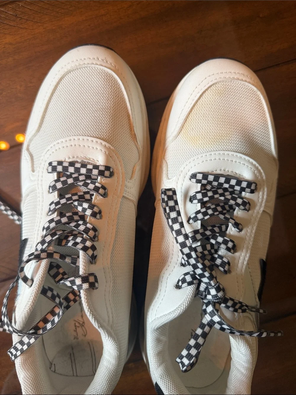 Vintage Havana White Sneakers with Black Star